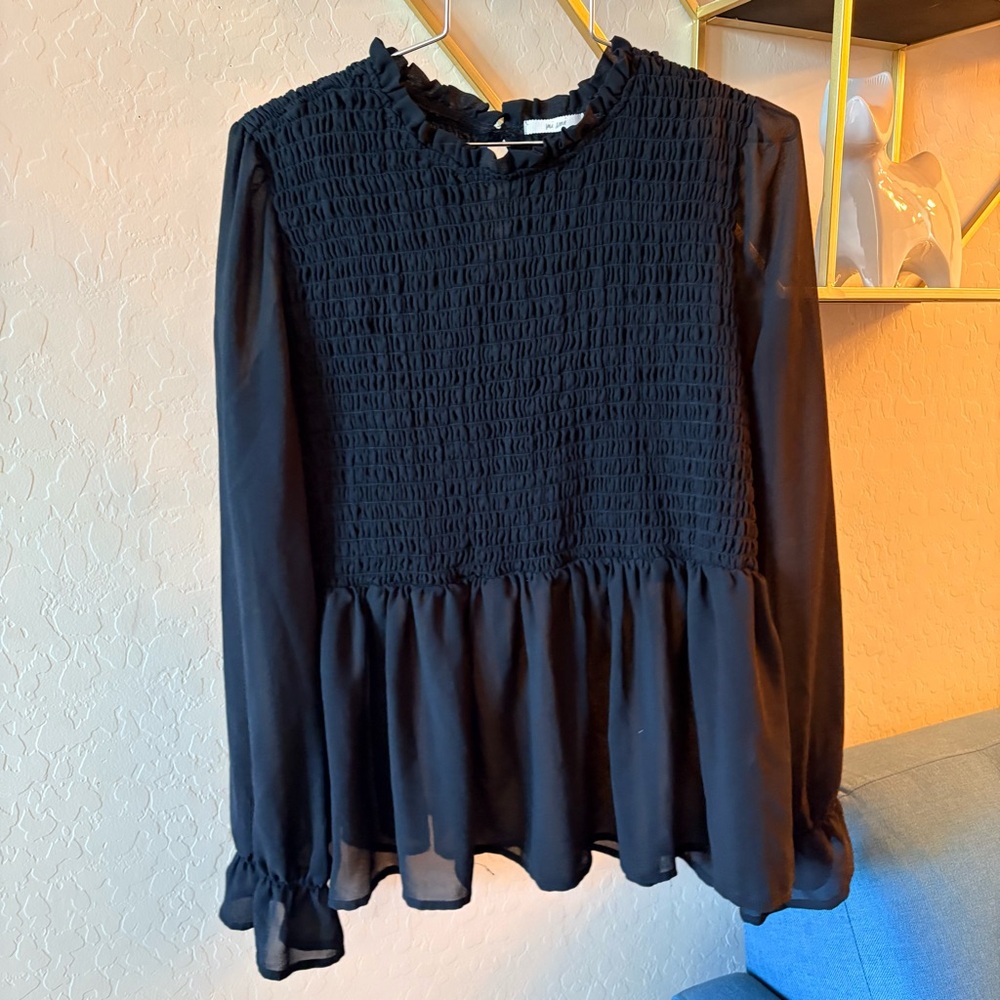 Miami Black Ruffled Smock Blouse mesh sleeves juniors size XL
